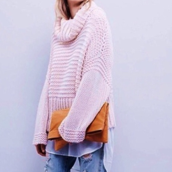 LAST 1❗️NWT Chunky Pink Oversized Sweater - Picture 2 of 5